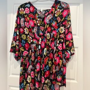 Floral shirt from Dear Charlotte. NEW!
